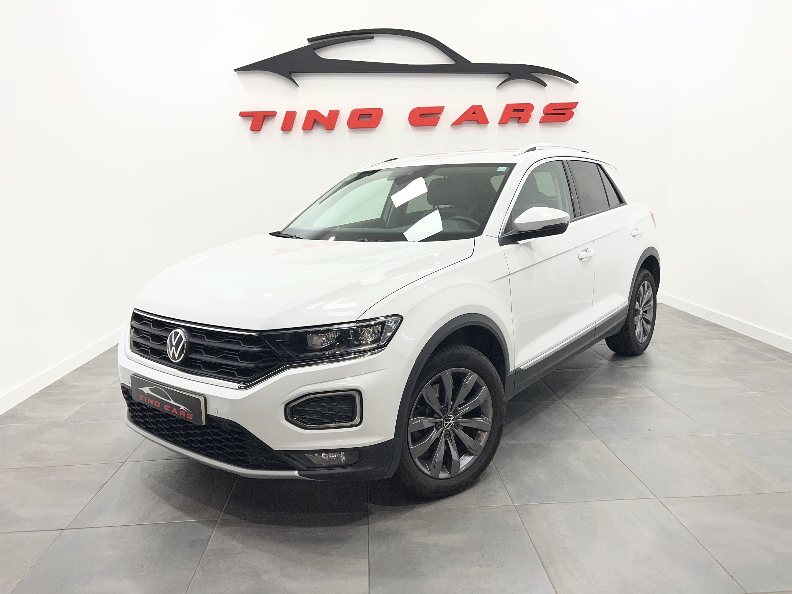 VOLKSWAGEN T-Roc Sport 2.0 TDI 110kW 150CV DSG VOLKSWAGEN T-Roc Sport 2.0 TDI 110kW 150CV DSG