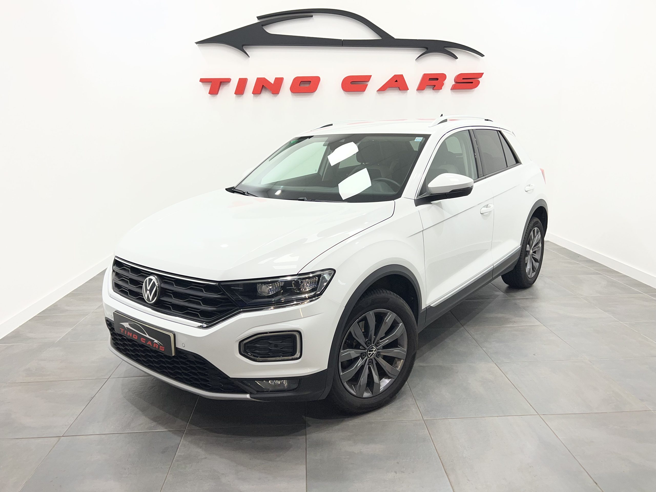 VOLKSWAGEN T-Roc Sport 2.0 TDI 110kW 150CV DSG VOLKSWAGEN T-Roc Sport 2.0 TDI 110kW 150CV DSG