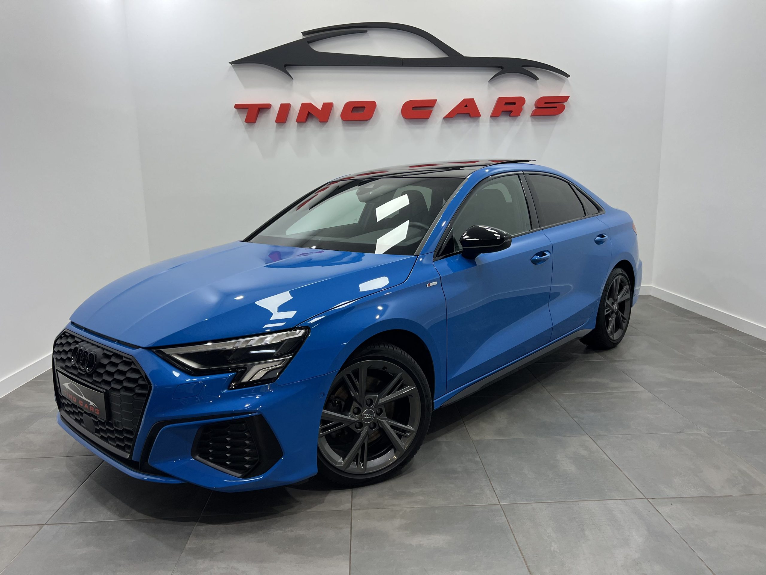 AUDI A3 Sedan Black line 35 TFSI 110kW 150CV AUDI A3 Sedan Black line 35 TFSI 110kW 150CV