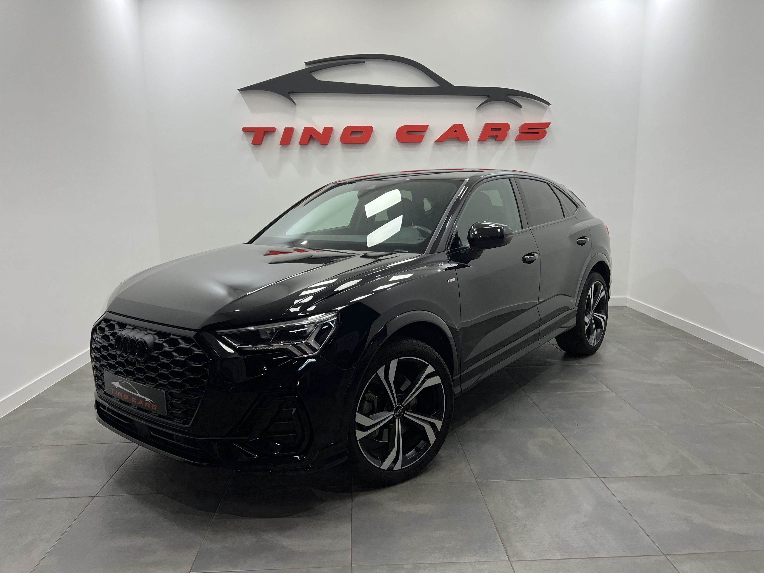 AUDI Q3 Sportback 40 TDI 147kW S tronic Quattro Black Line AUDI Q3 Sportback 40 TDI 147kW S tronic Quattro Black Line