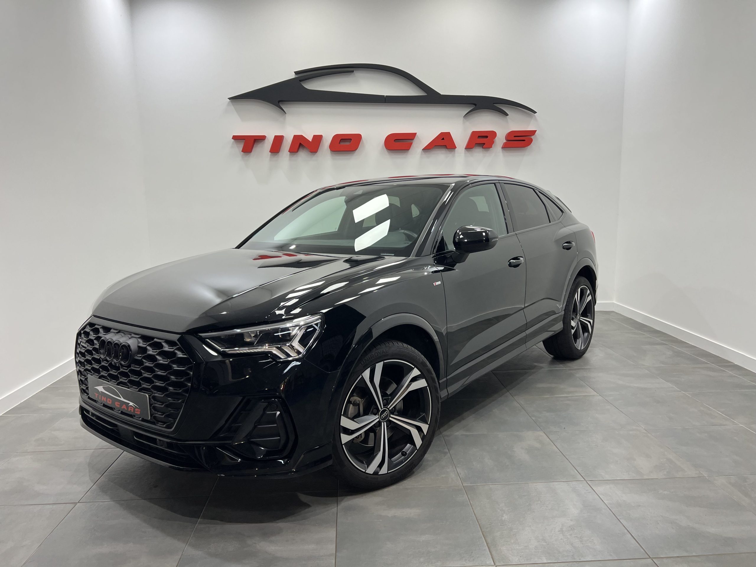 AUDI Q3 Sportback 40 TDI 147kW S tronic Quattro Black Line AUDI Q3 Sportback 40 TDI 147kW S tronic Quattro Black Line