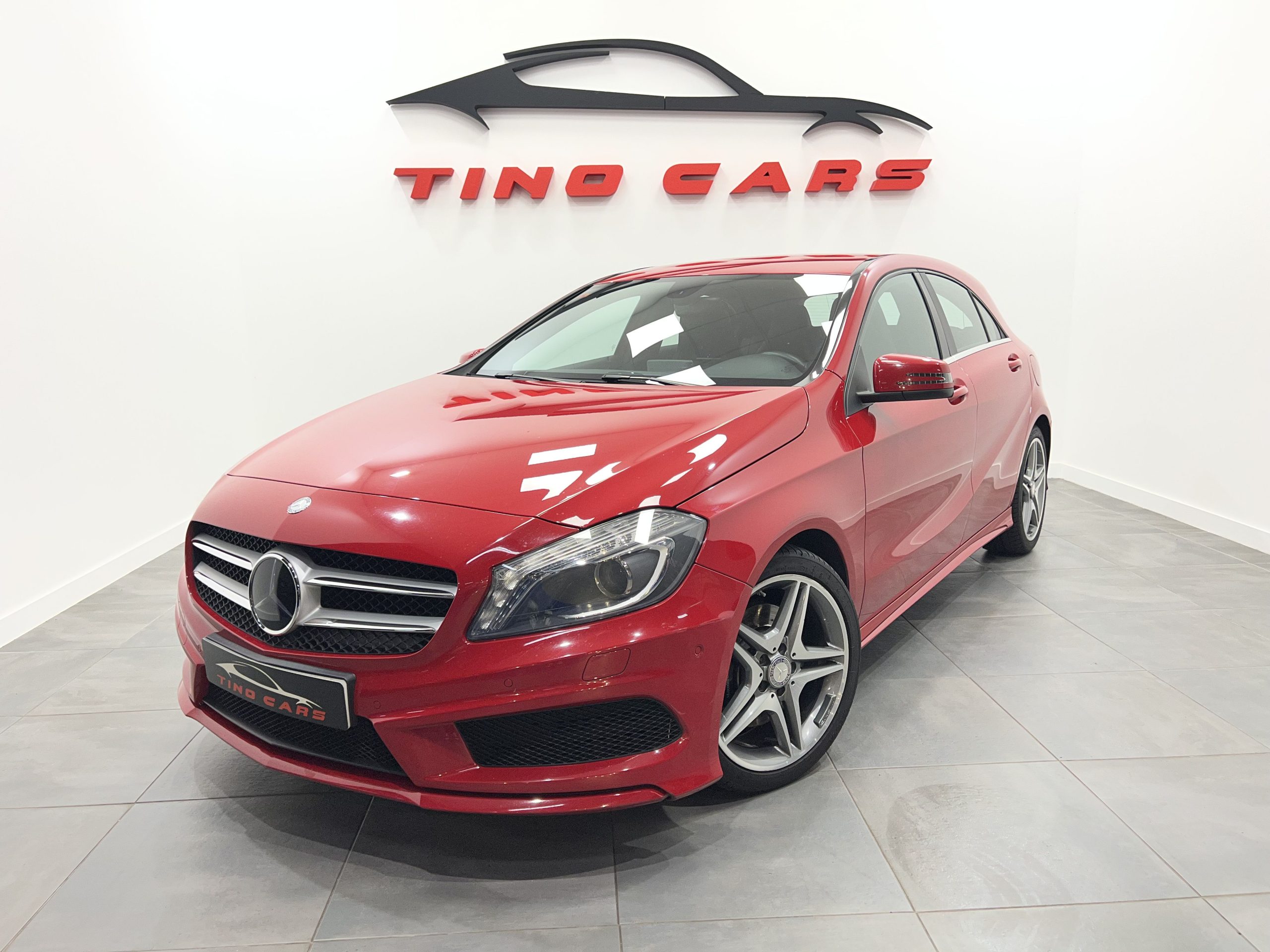 MERCEDES-BENZ Clase A A 250 Aut. AMG Line MERCEDES-BENZ Clase A A 250 Aut. AMG Line