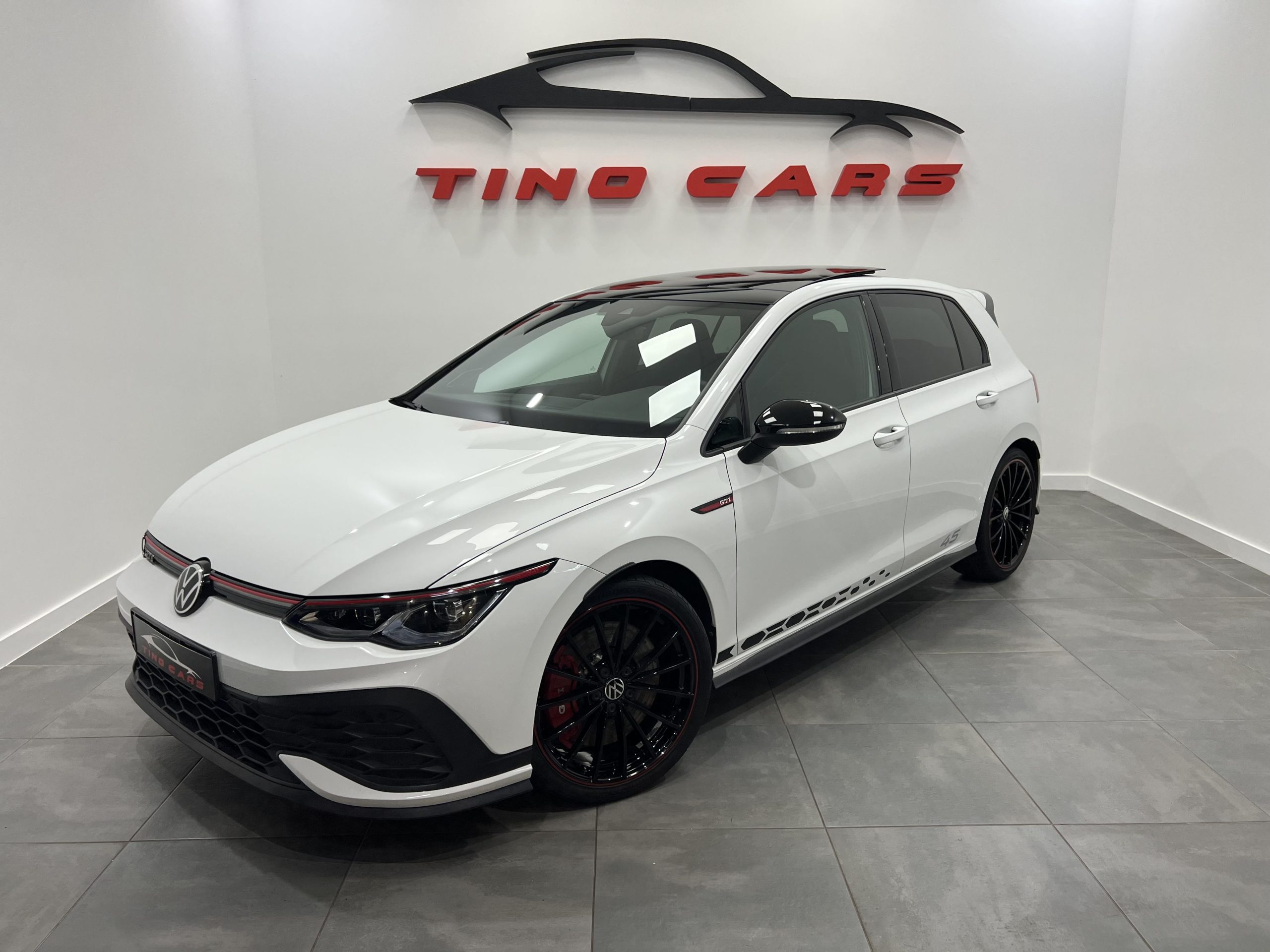 VOLKSWAGEN Golf GTI Clubsport 2.0 TSI 221kW 300CV DSG