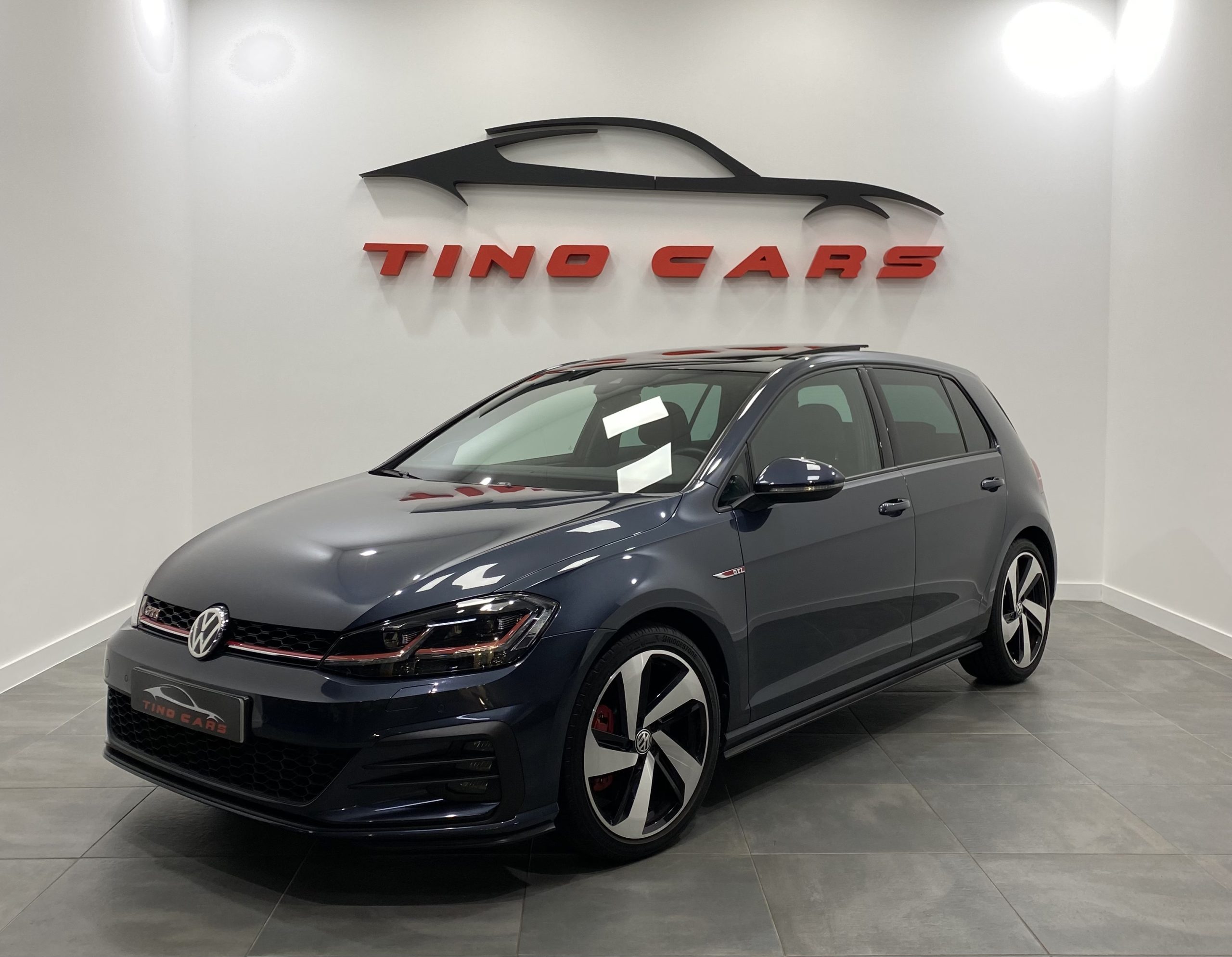 VOLKSWAGEN Golf GTI Performance 2.0 TSI 180kW245CV DSG